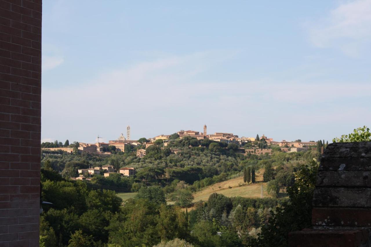 La Torre Di Caprera Lejlighed Siena Eksteriør billede