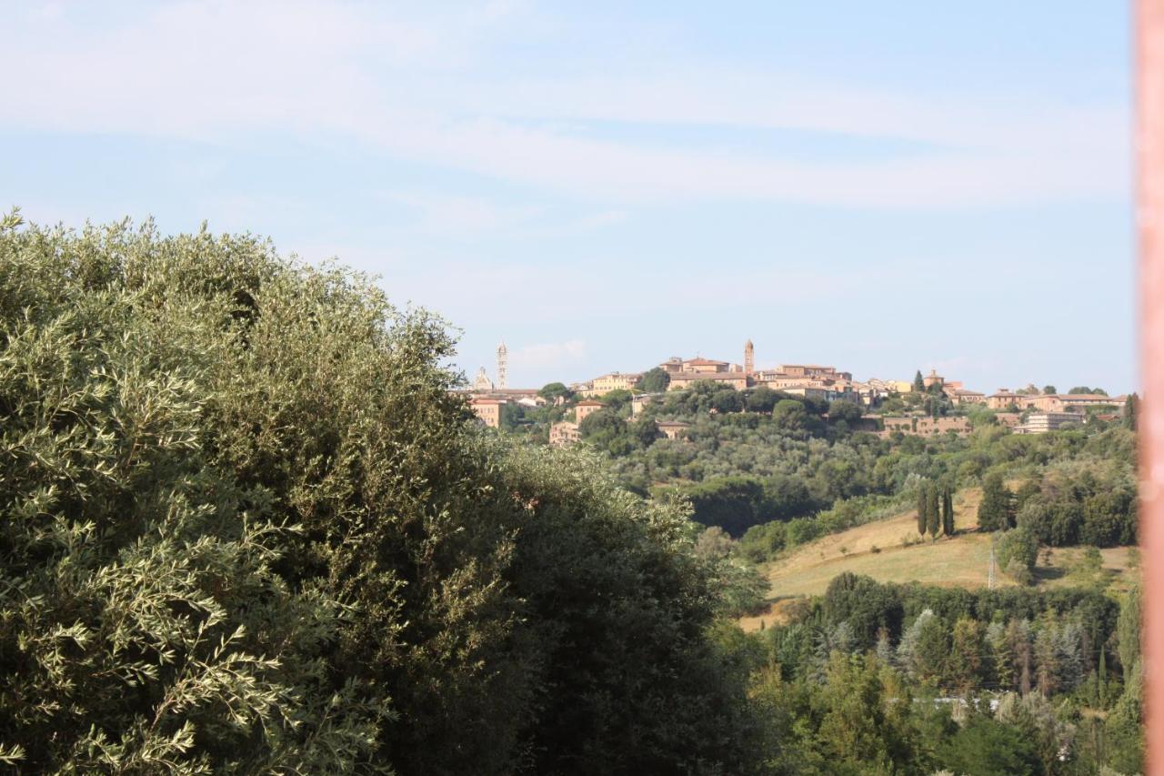 La Torre Di Caprera Lejlighed Siena Eksteriør billede