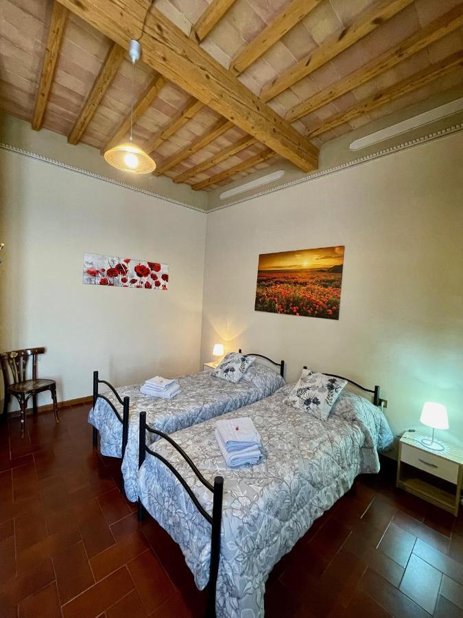 La Torre Di Caprera Lejlighed Siena Eksteriør billede